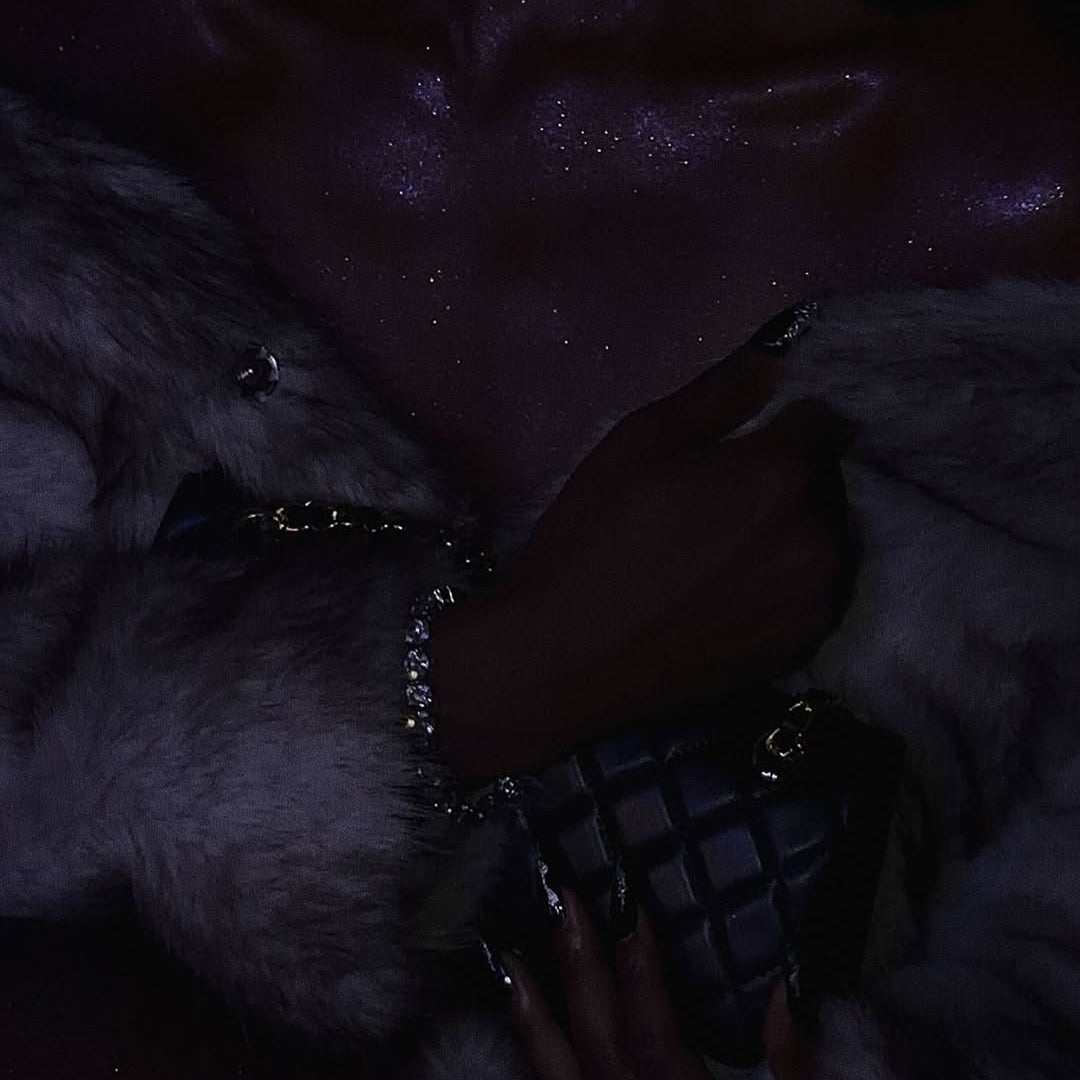 RADIANTIX™ · ELIXIR GLOW DE LUJO